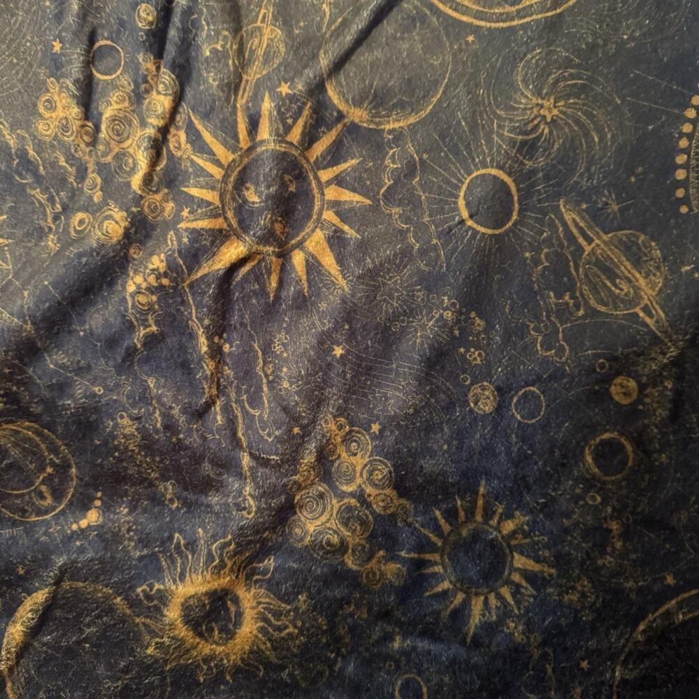 Johnny Was Travel Blanket Mina Celestial Print Reversible Fleece with Bag NWT - Picture 3 of 5